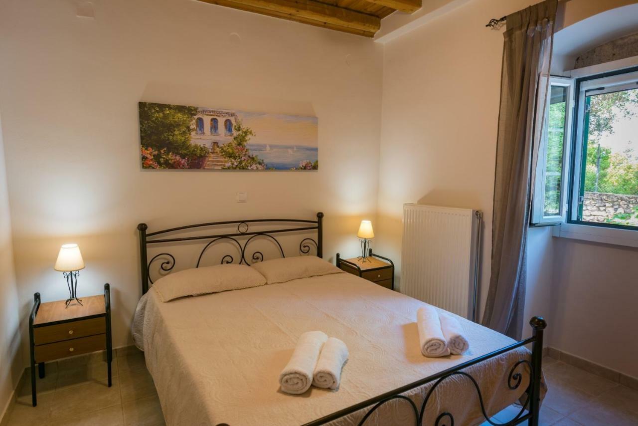 Private Villa Demetra 1768 With Pool - Close To Fiskardo Extérieur photo